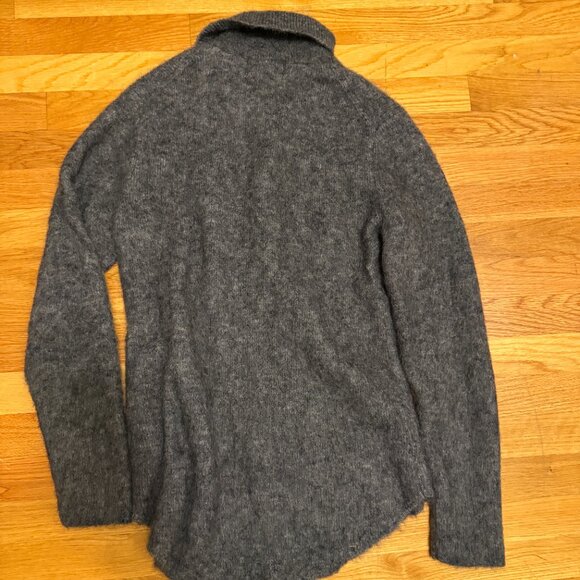 H&M Mohair-Blend Sweater with Collar - Picture 10 of 10
